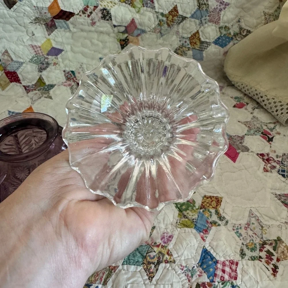 Vintage Purple Pressed Glass Floral Fairy Lamp Candle Holder 2 Piece Clear Base - Picture 6 of 9